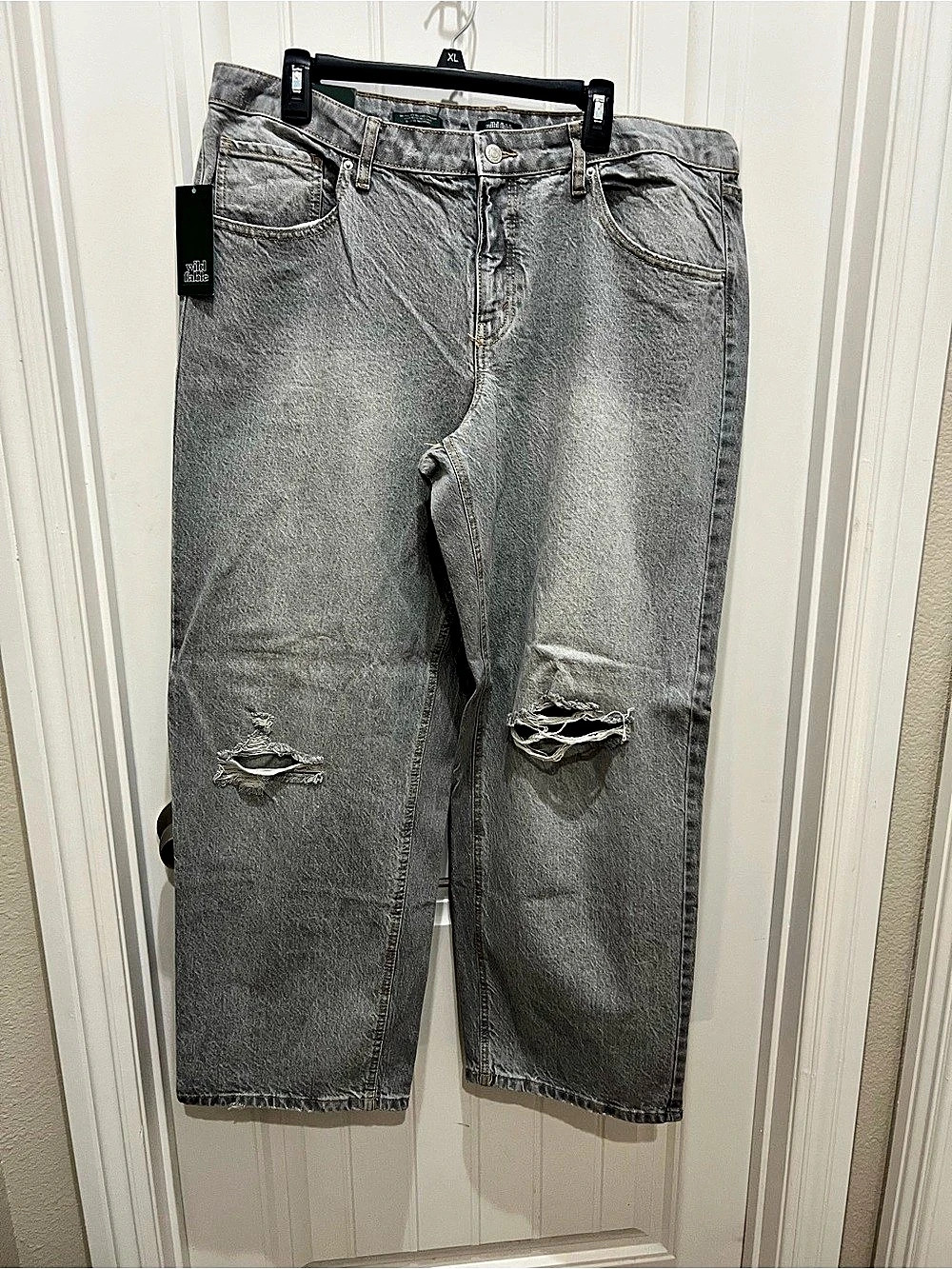 Universal Thread Mid-Rise 90s Relaxed Straight Gray Straight Jeans Waist 16 NWT